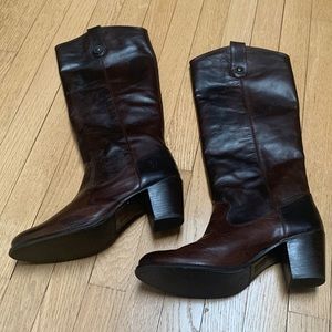 NEW! Frye Jackie Button Boots in Dark Brown
